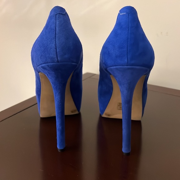 Jessica Simpson - Picture 6 of 8